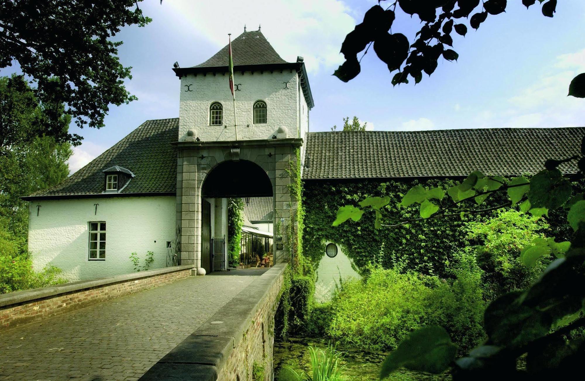 Romantik Hotel Kasteel Daelenbroeck Херкенбош Екстериор снимка