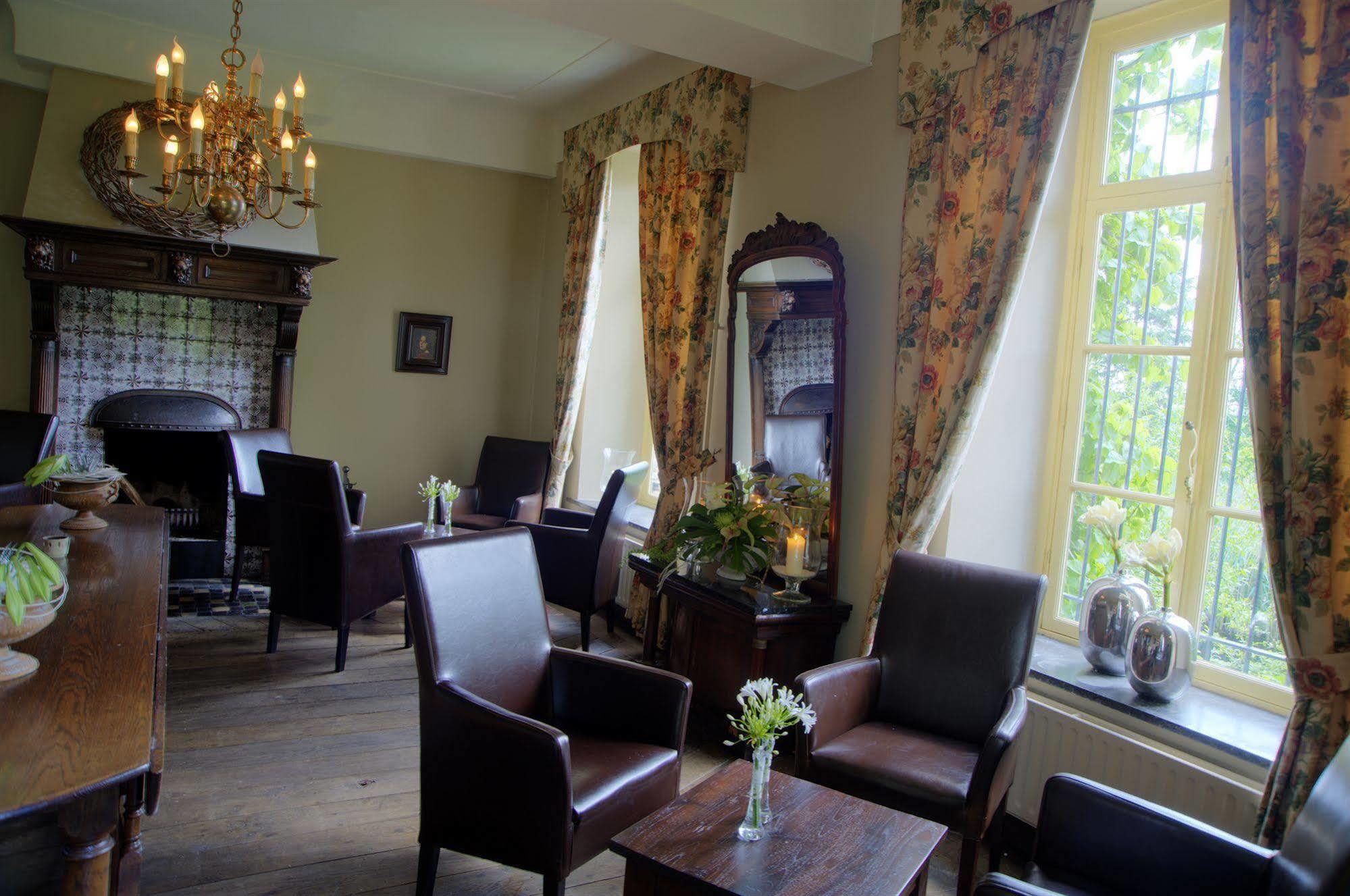 Romantik Hotel Kasteel Daelenbroeck Херкенбош Екстериор снимка